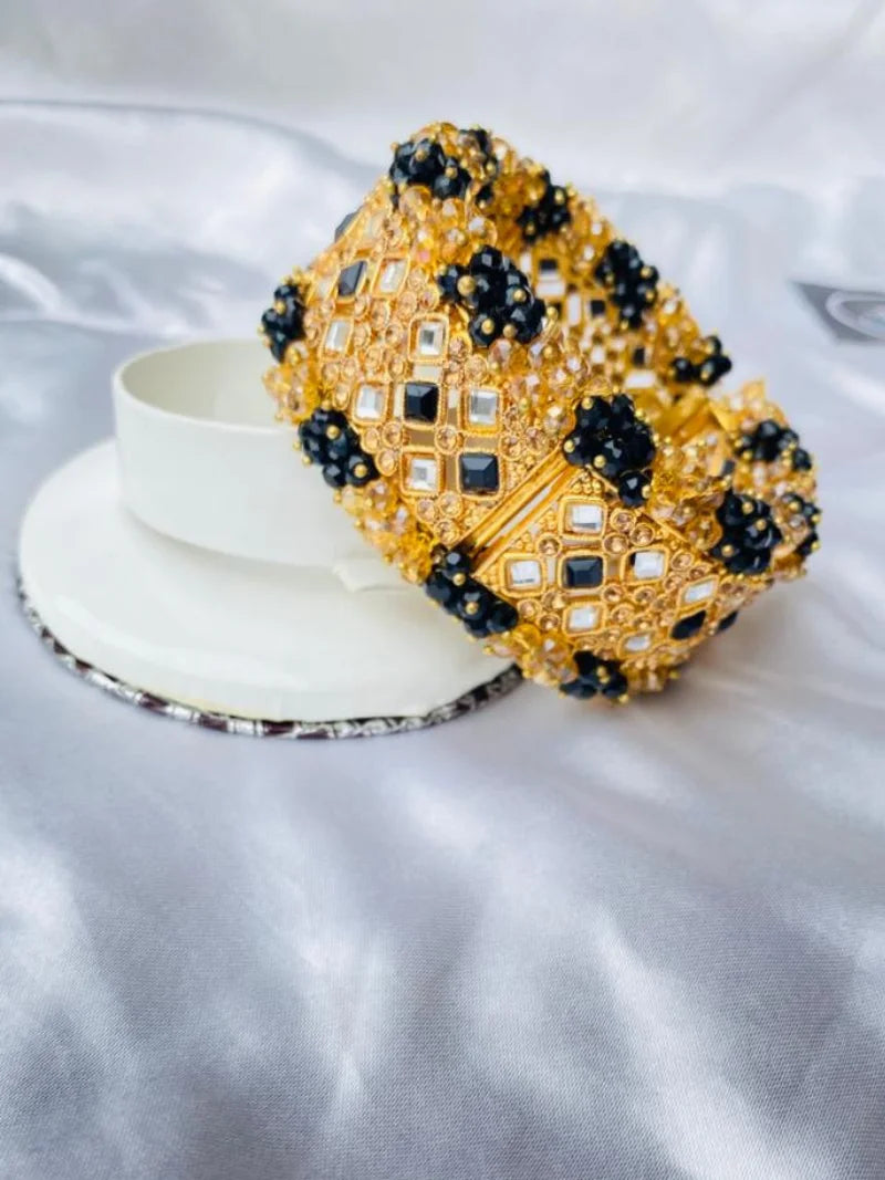Gold and Black Bangle – Timeless Elegance with Modern Flair