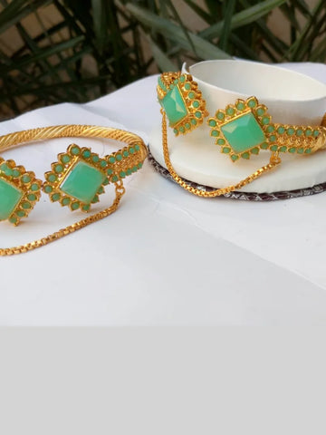 Elegant Light Green Braided Kangn – Traditional Handcrafted Bangle